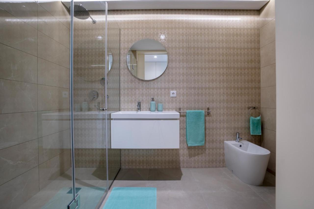 Bonfim Living - Great Location, Al Fresco Dining And Free Private Parking Apartment Porto Bagian luar foto