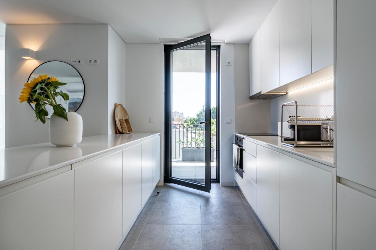 Bonfim Living - Great Location, Al Fresco Dining And Free Private Parking Apartment Porto Bagian luar foto